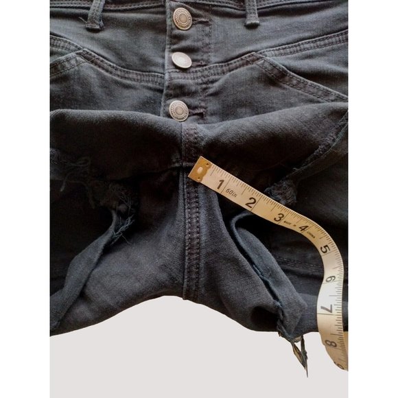 American Eagle Shorts Womens 6 Super Stretch Button Fly Black Raw Cuff - Picture 6 of 10